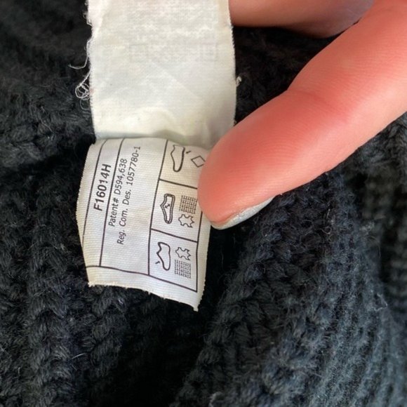 UGG Classic Cardy Black Knit Boots - Picture 11 of 15